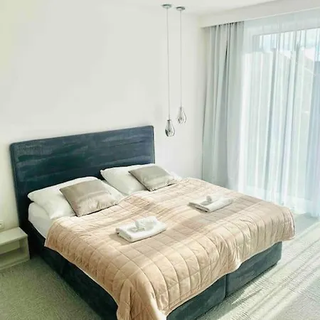 Centrum - Parking,ac, Balcony Μπάνσκα Μπίστριτσα