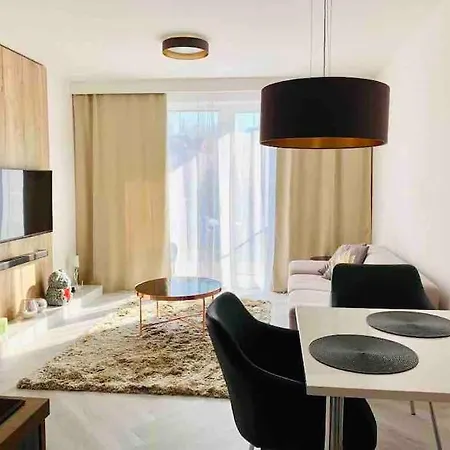 Διαμέρισμα Centrum - Parking,ac, Balcony Μπάνσκα Μπίστριτσα